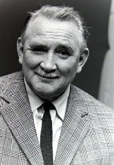 Густав Кнут