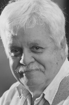 Клаудио Корреа и Кастро