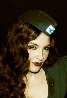 Люси Ван Орг