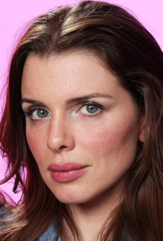 Джулия Фокс