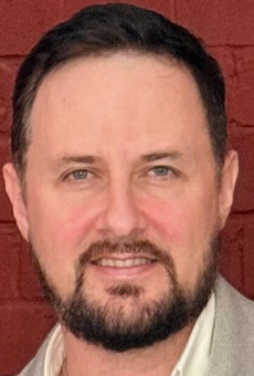 Максим Лисовский