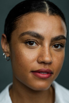 Николь Деон