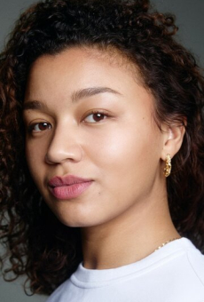 Зои Лав Смит